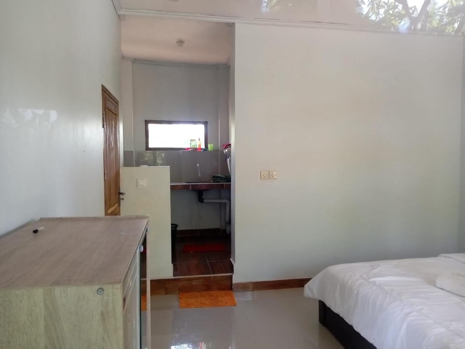 Kri Homestay Kuta  Exteriör bild