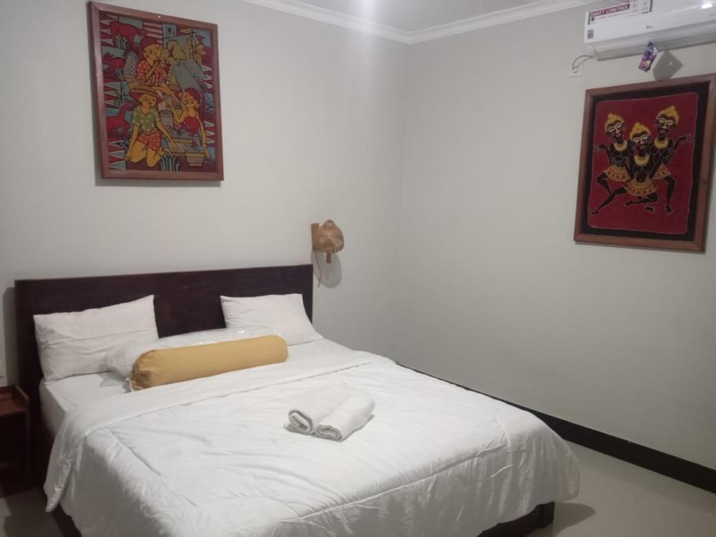 Kri Homestay Kuta  Exteriör bild